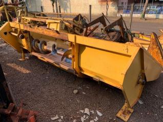 PLATAFORMA DE MILHO BM 4 