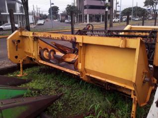 PLATAFORMA DE MILHO 4 LINHAS 